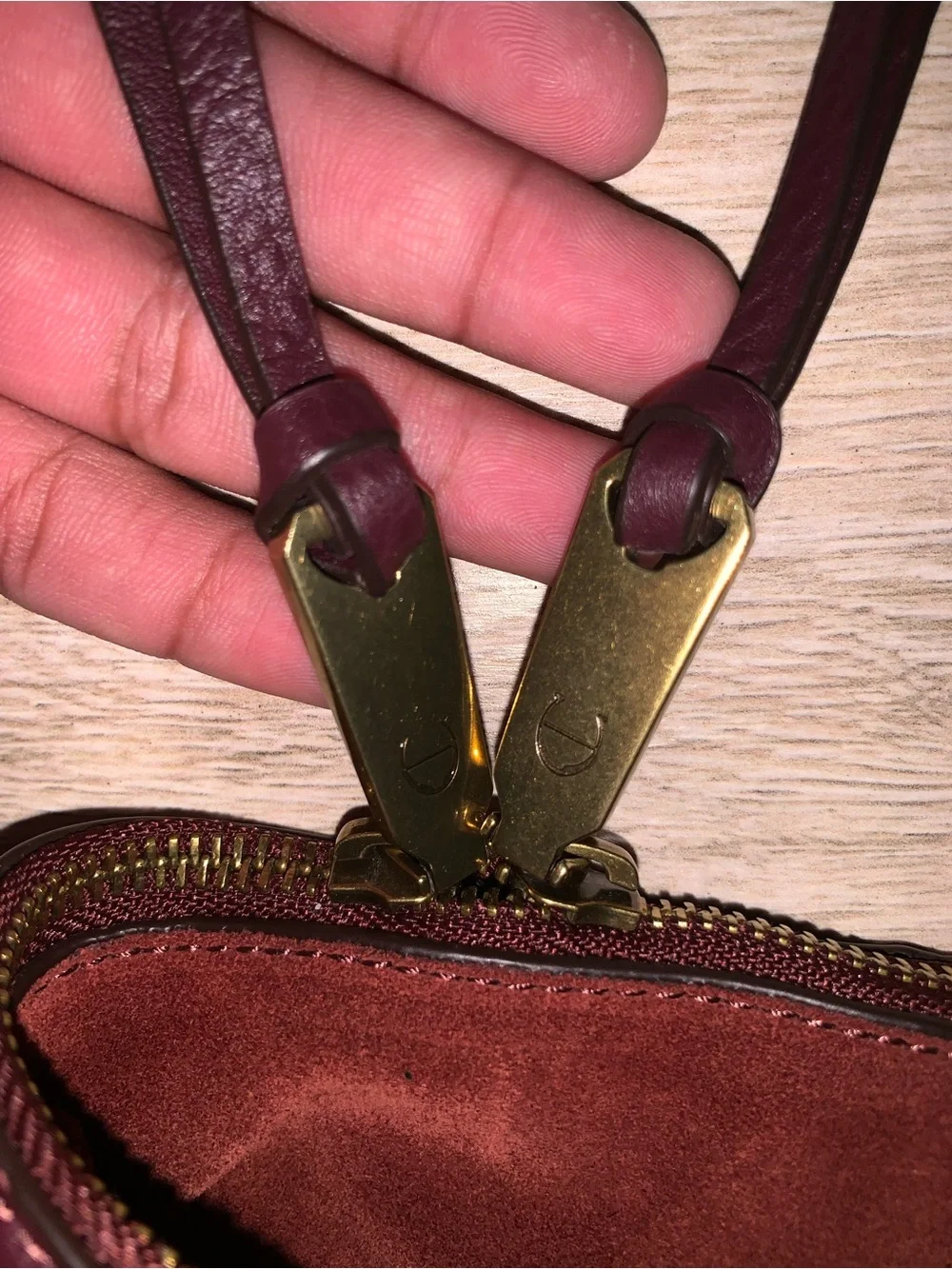 Etienne Aigner Moda Hobo Bag Burgundy Suede & Leather 100% Genuine Leather